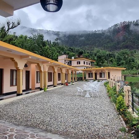 Shri Krishna Farms& Resorts Barkot Buitenkant foto