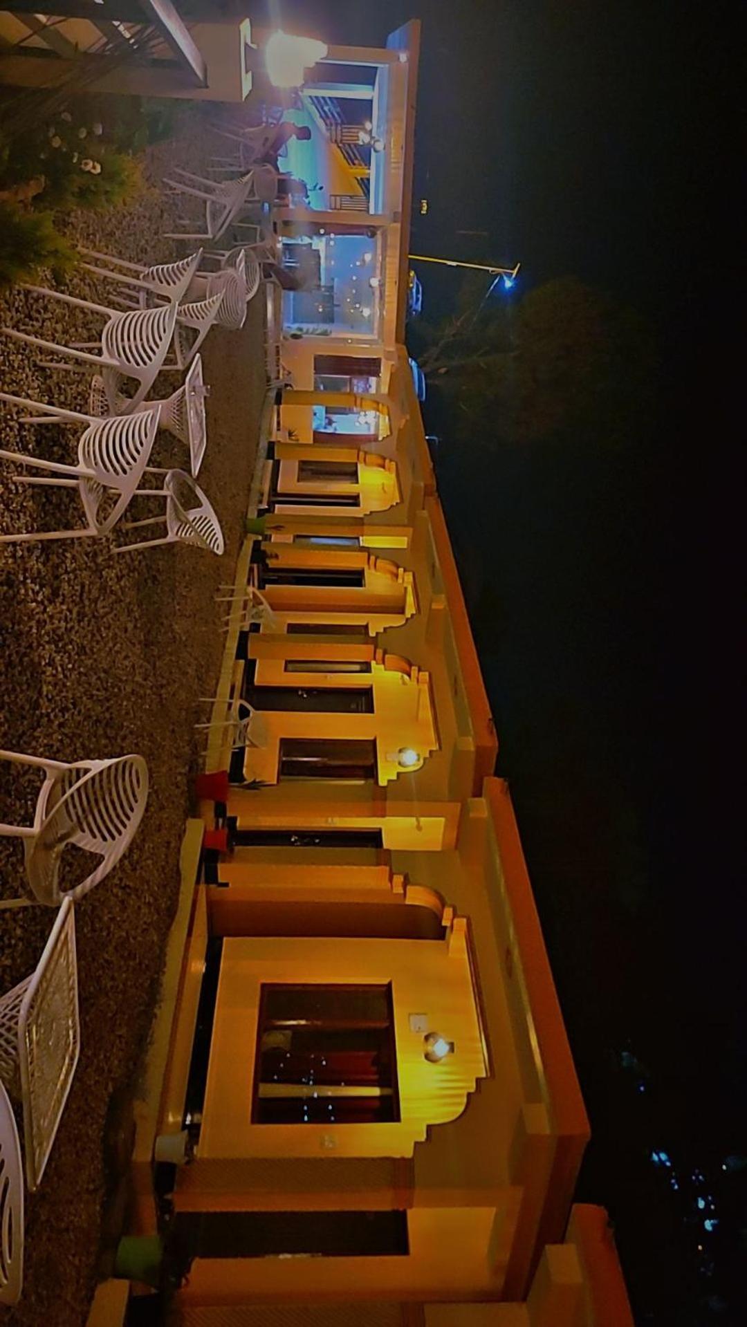Shri Krishna Farms& Resorts Barkot Buitenkant foto
